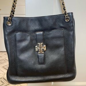 Tory Burch Plaque Swingback Purse